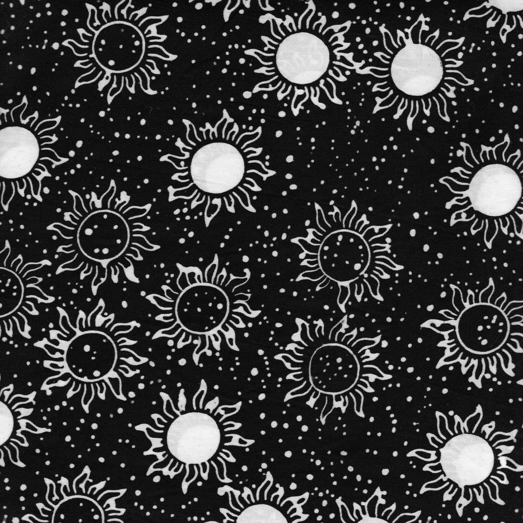 Sun Spots / White on Black ba3183
